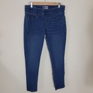 Levi's Signature Women's  Pull On Mid Rise Skinny Jeans Size 12 Misses